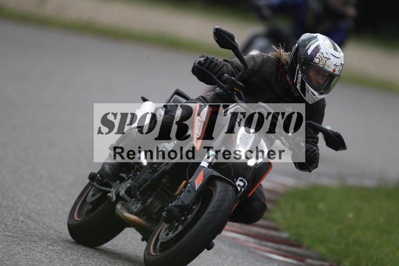 /Archiv-2025/10 23.04.2025 Cornu Master School ADR/gruen-vert/43